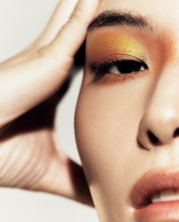 Felin Cosmetics- Golden Eyeshadow look